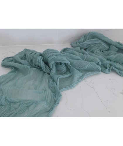 Table Runner, Fern