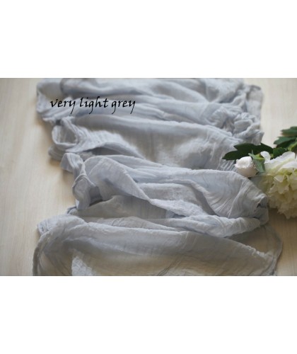 Table Runner, Very Light Grey